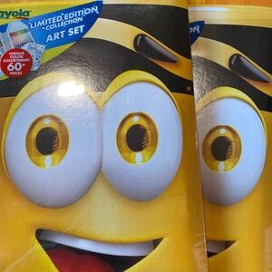 Crayola Limited Edition Art Set - Yellow and Black